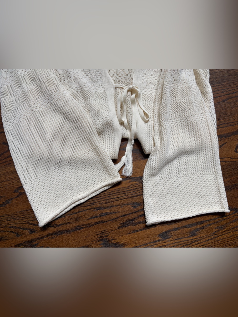 Knox Rose NWT Crochet Open-Front Duster Cardigan in White Sand
Size: XL - Picture 4 of 6